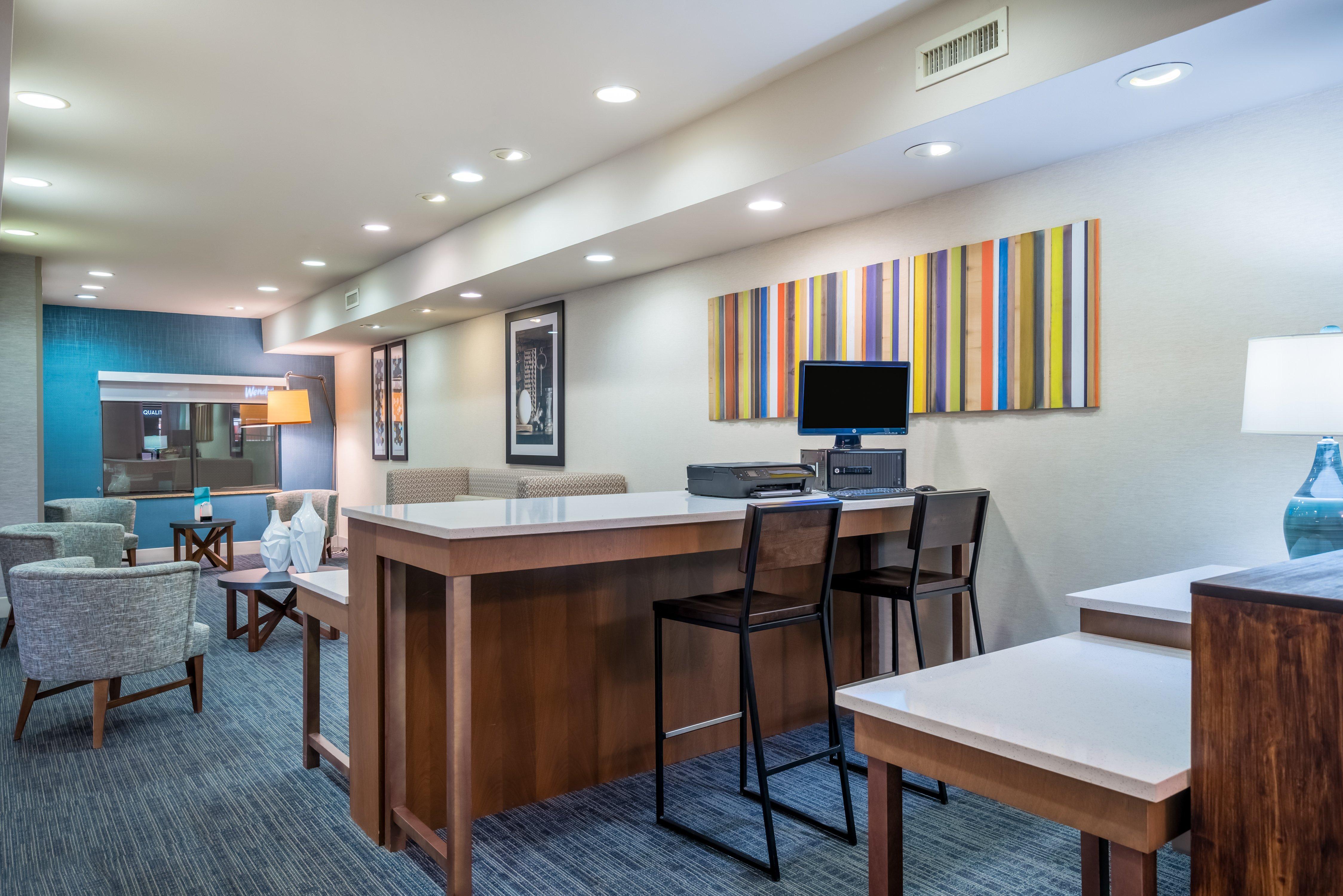 Holiday Inn Express & Suites Rocky Mount Smith Mountain Lake By Ihg Exterior foto